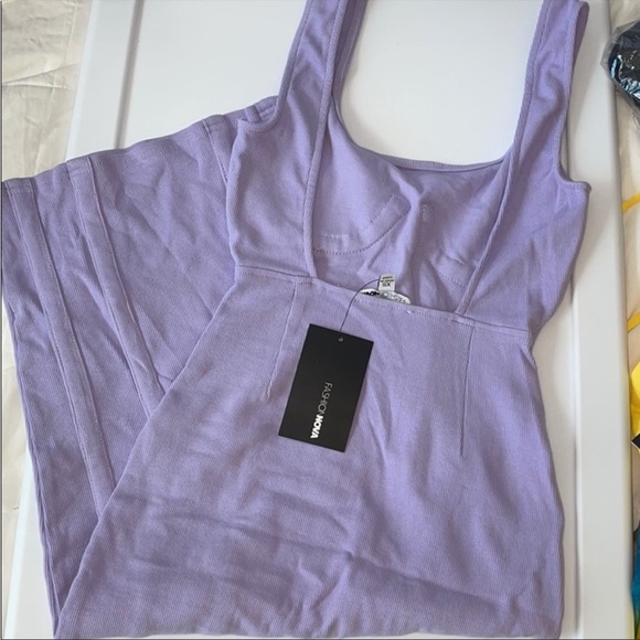 NWT fashion nova Dress with bustier bust line - Picture 4 of 4